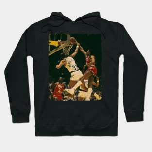 Kareem Abdul Jabbar vs Julius Erving, Flying Hoodie